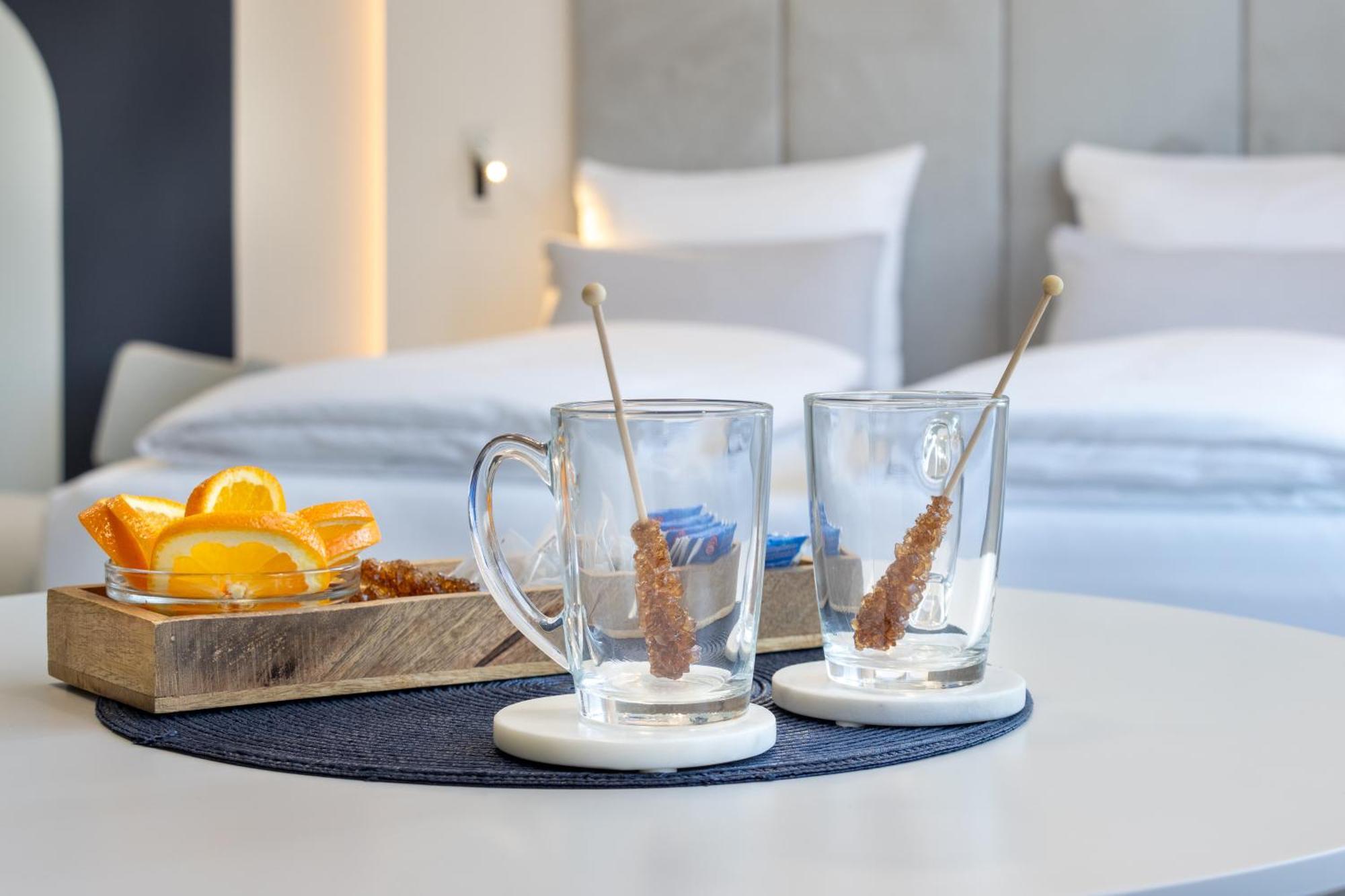 Zzzpace Smart-Hotel เครเฟลด์ ภายนอก รูปภาพ